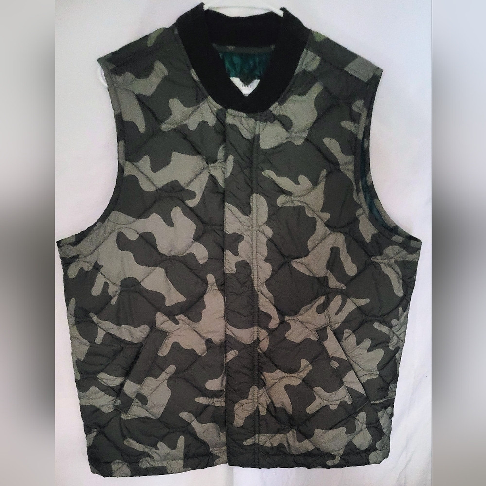 FA Unisex Green Camouflage Vest (121)